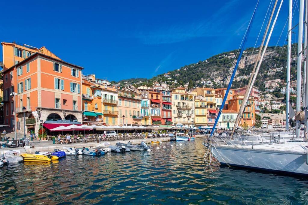 #40 Bright Sea View Suite For 6 2Mins Walk Port & Sea Villefranche-sur-Mer Bagian luar foto