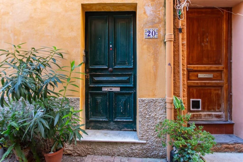 #40 Bright Sea View Suite For 6 2Mins Walk Port & Sea Villefranche-sur-Mer Bagian luar foto